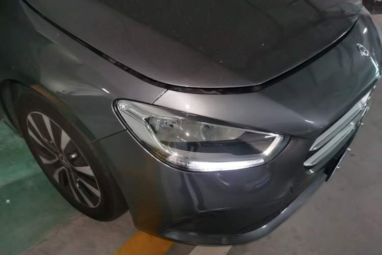Used Mercedes-Benz B-Class 2021 B 180 Fashion Model Right Front Headlight