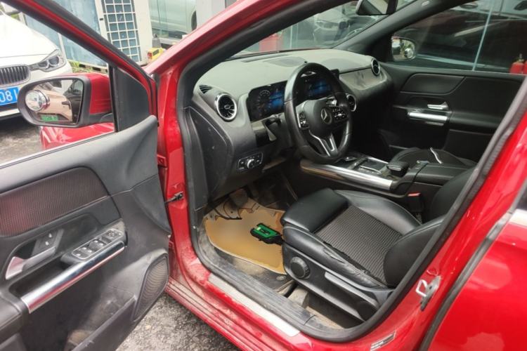 Used Mercedes-Benz B-Class 2021 B 200 Sport Edition Driver Seat