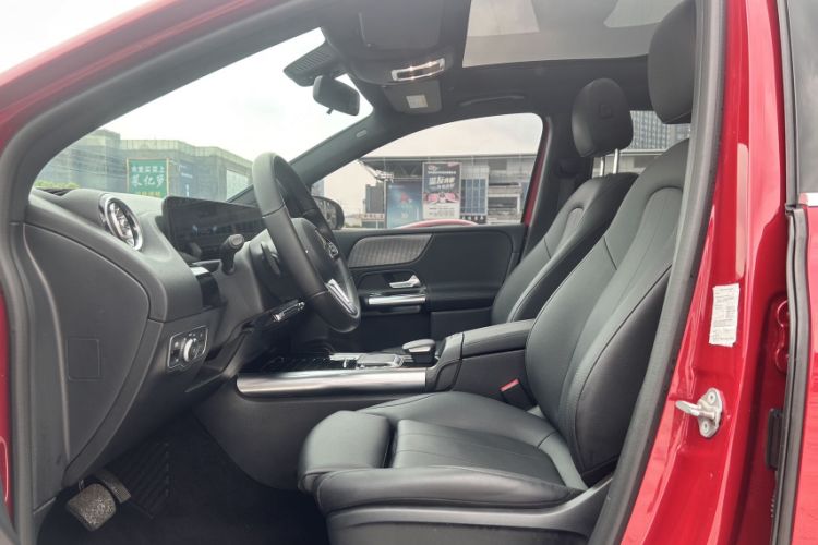 Used Mercedes-Benz B-Class 2021 B 200 Fashion Model Interior 3