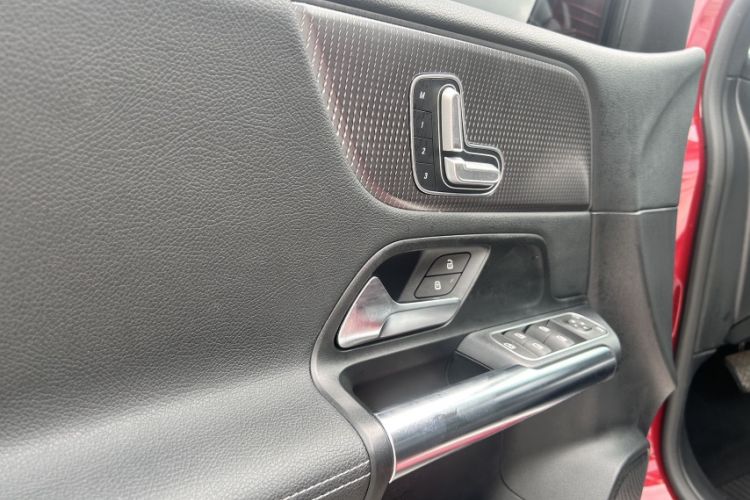 Used Mercedes-Benz B-Class 2021 B 200 Fashion Model Interior 7