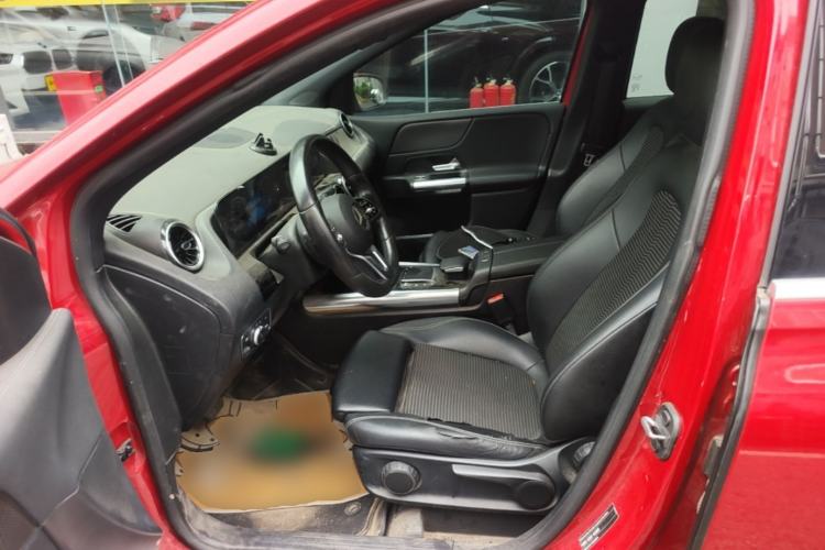 Used Mercedes-Benz B-Class 2021 B 200 Sport Edition Left Front Seat