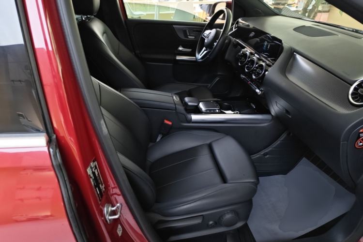 Used Mercedes-Benz B-Class 2021 B 200 Fashion Model Right Front Seat
