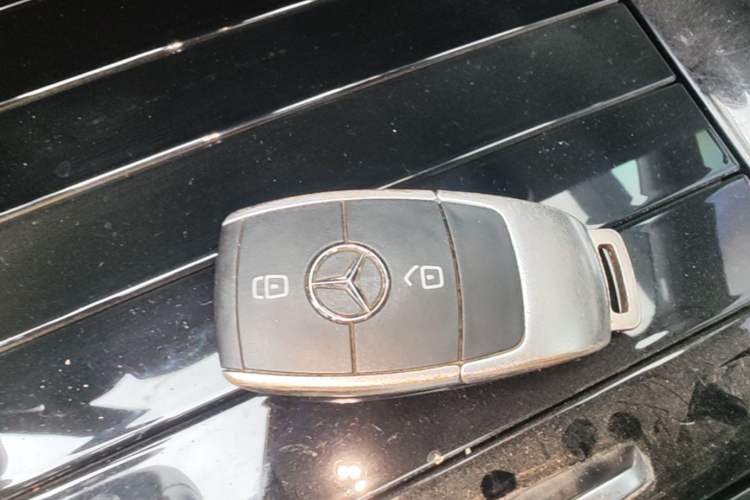 Used Mercedes-Benz B-Class 2021 B 200 Sport Edition Vehicle Key
