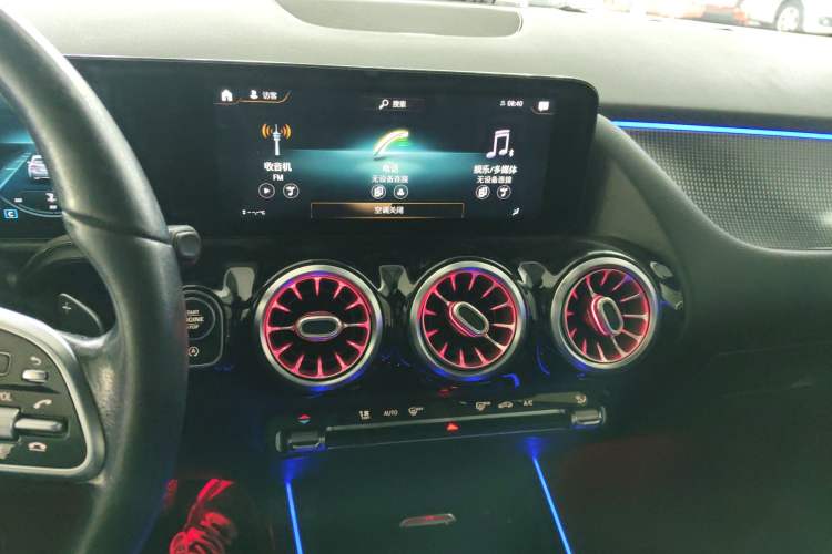 Used Mercedes-Benz B-Class 2021 B 200 Sport Edition Audio And AC Panel