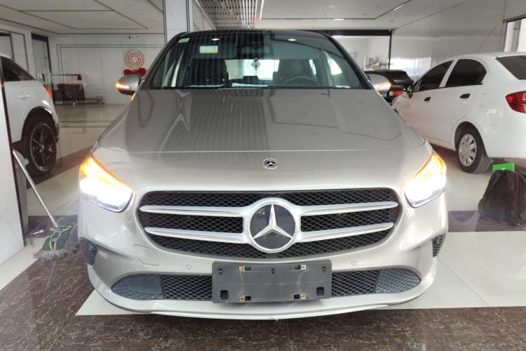 Used Mercedes-Benz B-Class 2021 B 200 Sport Edition Front