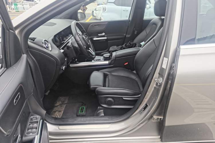 Used Mercedes-Benz B-Class 2021 B 200 Sport Edition Left Front Seat