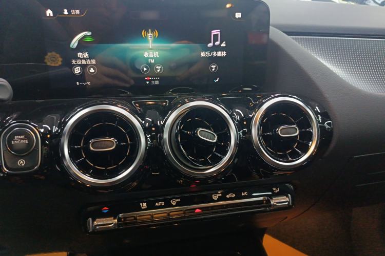 Used Mercedes-Benz B-Class 2021 B 200 Sport Edition Audio And AC Panel