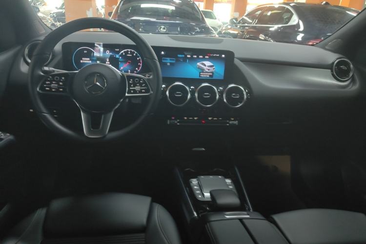 Used Mercedes-Benz B-Class 2021 B 200 Sport Edition Center Console