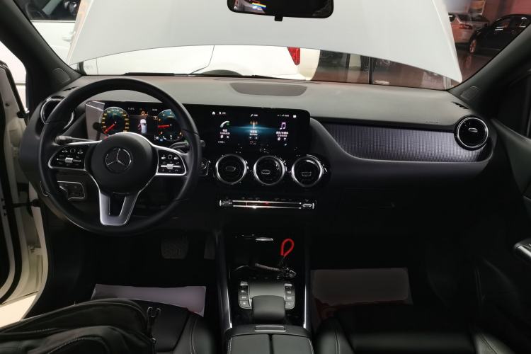 Used Mercedes-Benz B-Class 2021 B 200 Sport Edition Center Console