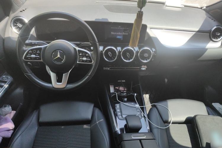 Used Mercedes-Benz B-Class 2021 B 180 Fashion Model Center Console