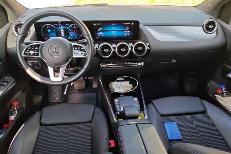 Used Mercedes-Benz B-Class 2021 B 200 Sport Edition Center Console