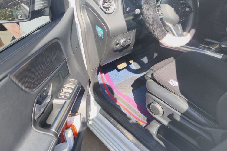 Used Mercedes-Benz B-Class 2021 B 200 Sport Edition Driver Seat