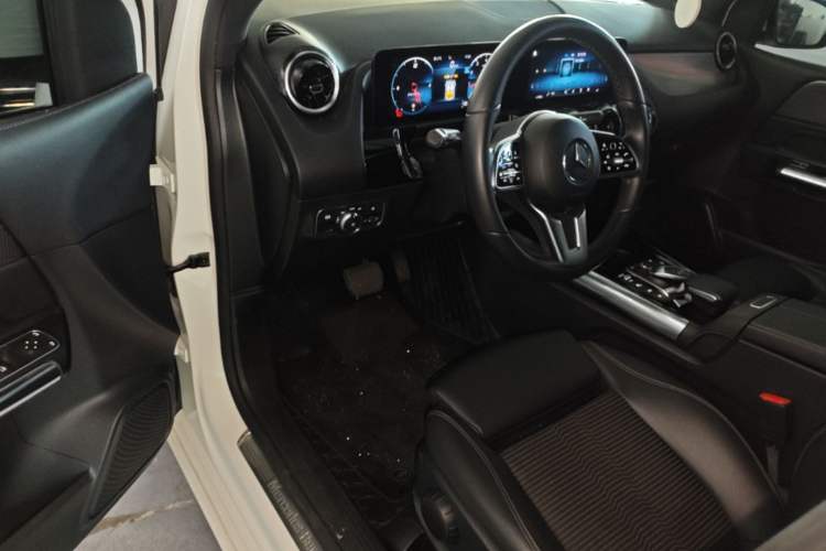 Used Mercedes-Benz B-Class 2021 B 180 Fashion Model Driver Seat
