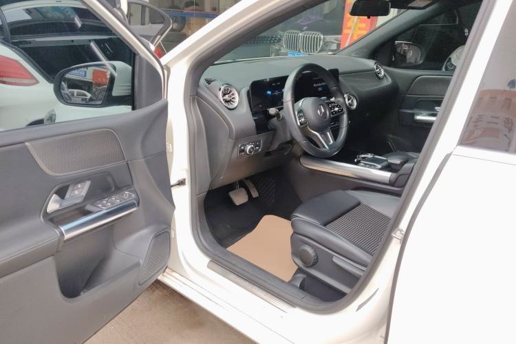 Used Mercedes-Benz B-Class 2021 B 200 Sport Edition Driver Seat