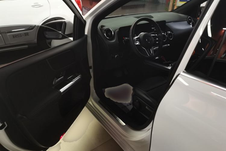 Used Mercedes-Benz B-Class 2021 B 200 Sport Edition Driver Seat
