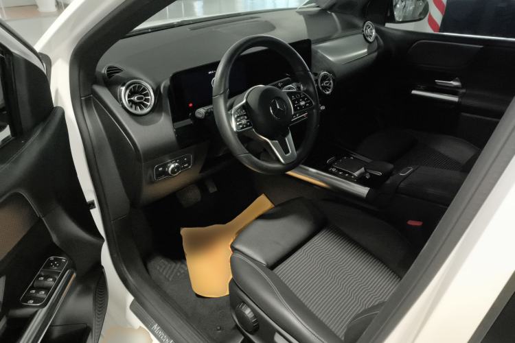 Used Mercedes-Benz B-Class 2021 B 200 Sport Edition Driver Seat