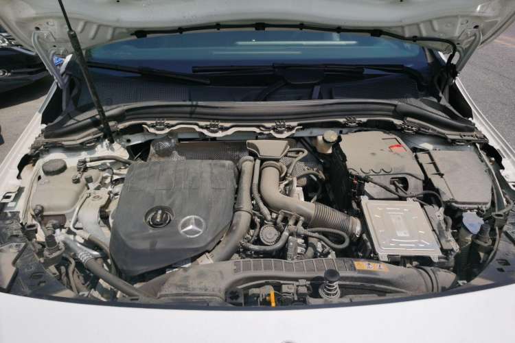 Used Mercedes-Benz B-Class 2021 B 200 Sport Edition Engine Bay