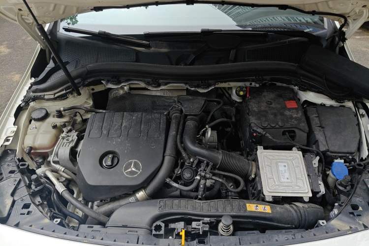 Used Mercedes-Benz B-Class 2021 B 200 Sport Edition Engine Bay