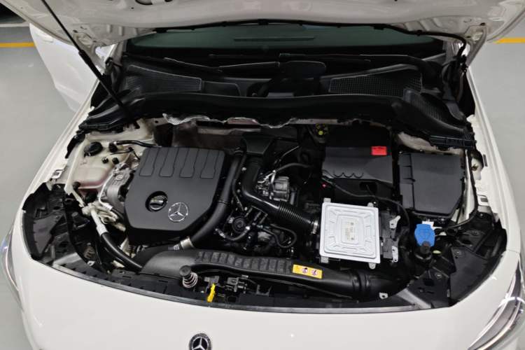 Used Mercedes-Benz B-Class 2021 B 200 Sport Edition Engine Bay