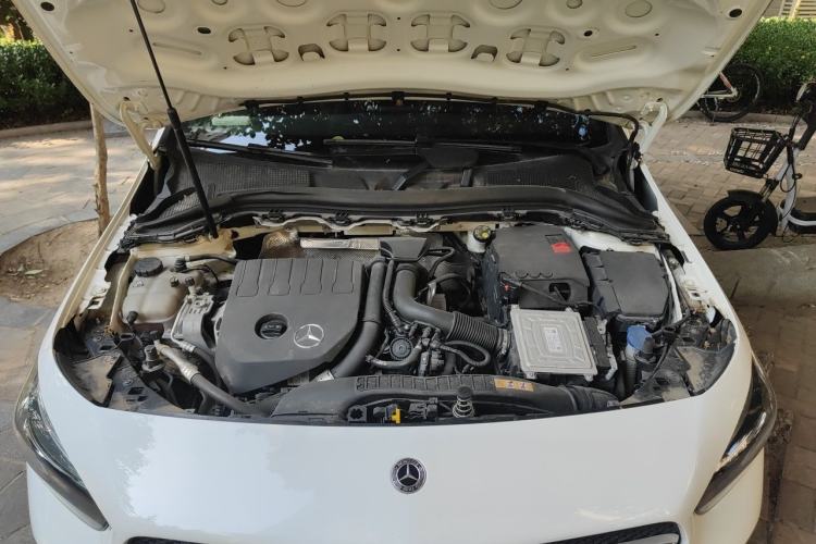 Used Mercedes-Benz B-Class 2021 B 200 Fashion Model Engine Bay