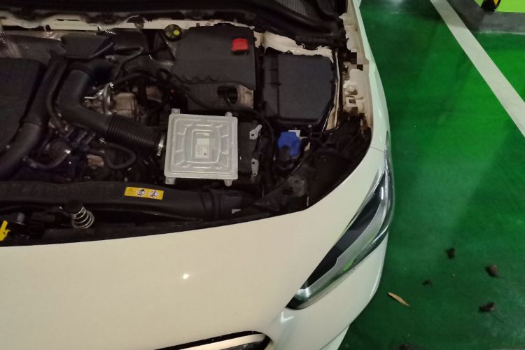 Used Mercedes-Benz B-Class 2021 B 180 Fashion Model Engine Bay Left