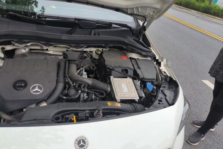 Used Mercedes-Benz B-Class 2021 B 200 Fashion Model Engine Bay Left