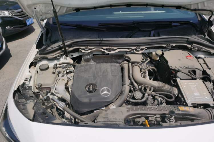 Used Mercedes-Benz B-Class 2021 B 200 Sport Edition Engine Bay Right