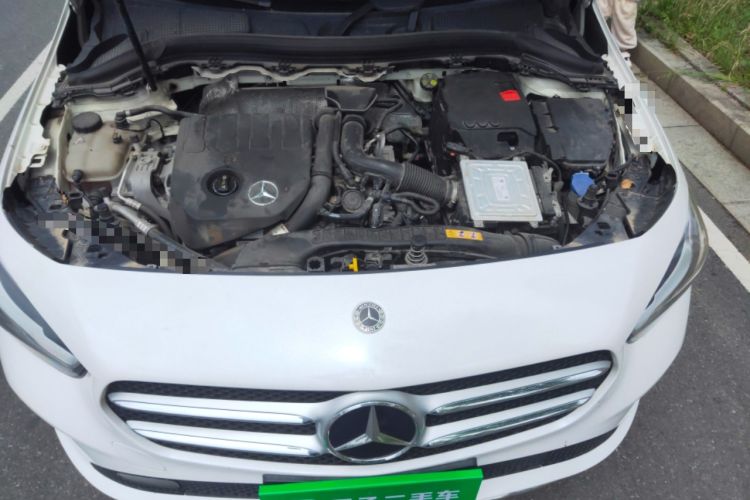 Used Mercedes-Benz B-Class 2021 B 180 Fashion Model Engine Bay