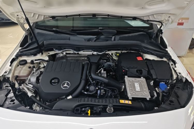 Used Mercedes-Benz B-Class 2021 B 200 Fashion Model Engine Bay
