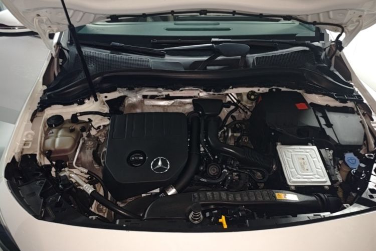 Used Mercedes-Benz B-Class 2021 B 200 Sport Edition Engine Bay