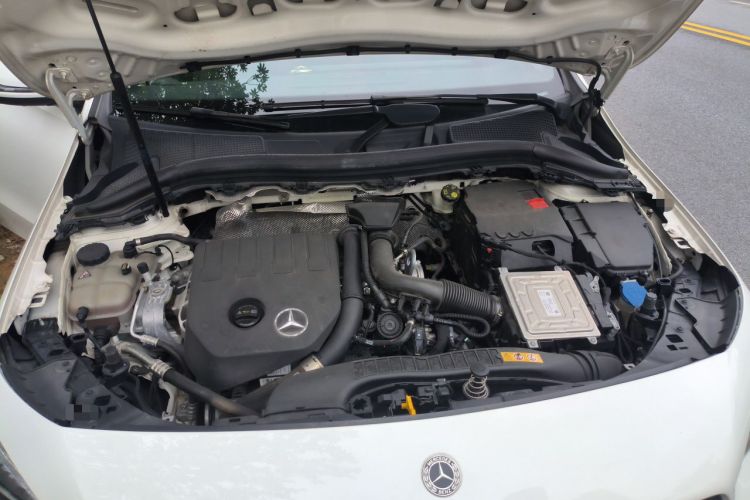 Used Mercedes-Benz B-Class 2021 B 200 Fashion Model Engine Bay