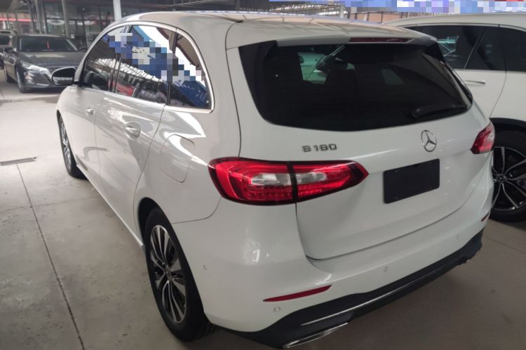 Used Mercedes-Benz B-Class 2021 B 180 Fashion Model Exterior 2
