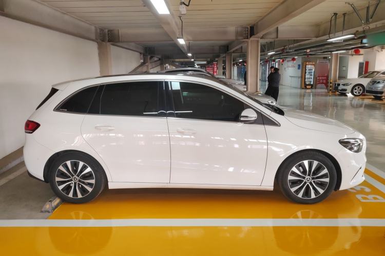 Used Mercedes-Benz B-Class 2021 B 200 Sport Edition Exterior 2
