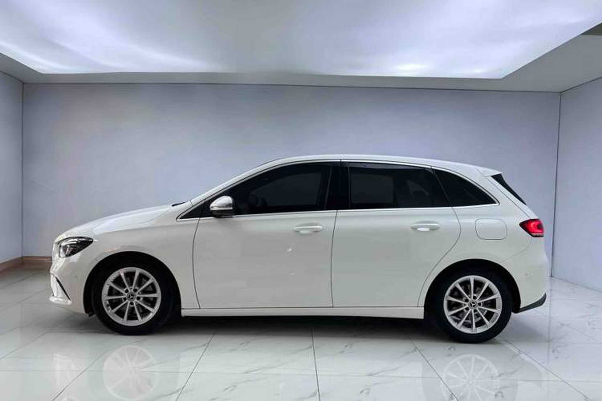 Used Mercedes-Benz B-Class 2021 B 200 Fashion Model Exterior 3