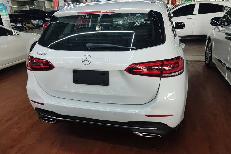 Used Mercedes-Benz B-Class 2021 B 200 Sport Edition Exterior 3