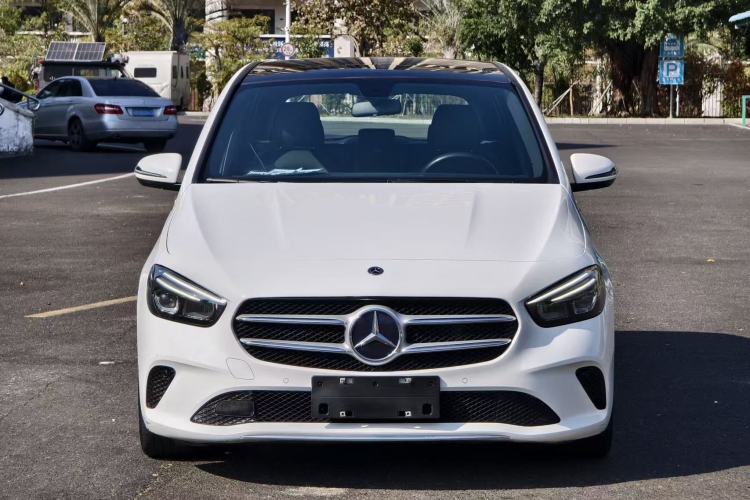 Used Mercedes-Benz B-Class 2021 B 200 Fashion Model Exterior 3