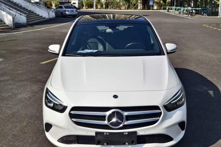 Used Mercedes-Benz B-Class 2021 B 200 Fashion Model Exterior 4