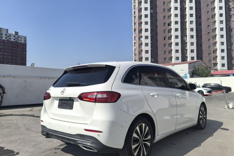 Used Mercedes-Benz B-Class 2021 B 180 Fashion Model Exterior 7