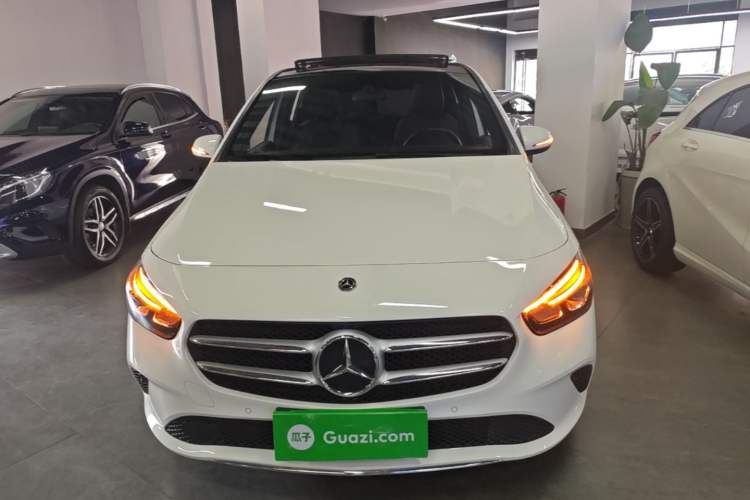 Used Mercedes-Benz B-Class 2021 B 200 Sport Edition Front