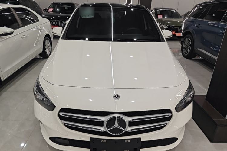 Used Mercedes-Benz B-Class 2021 B 200 Fashion Model Front