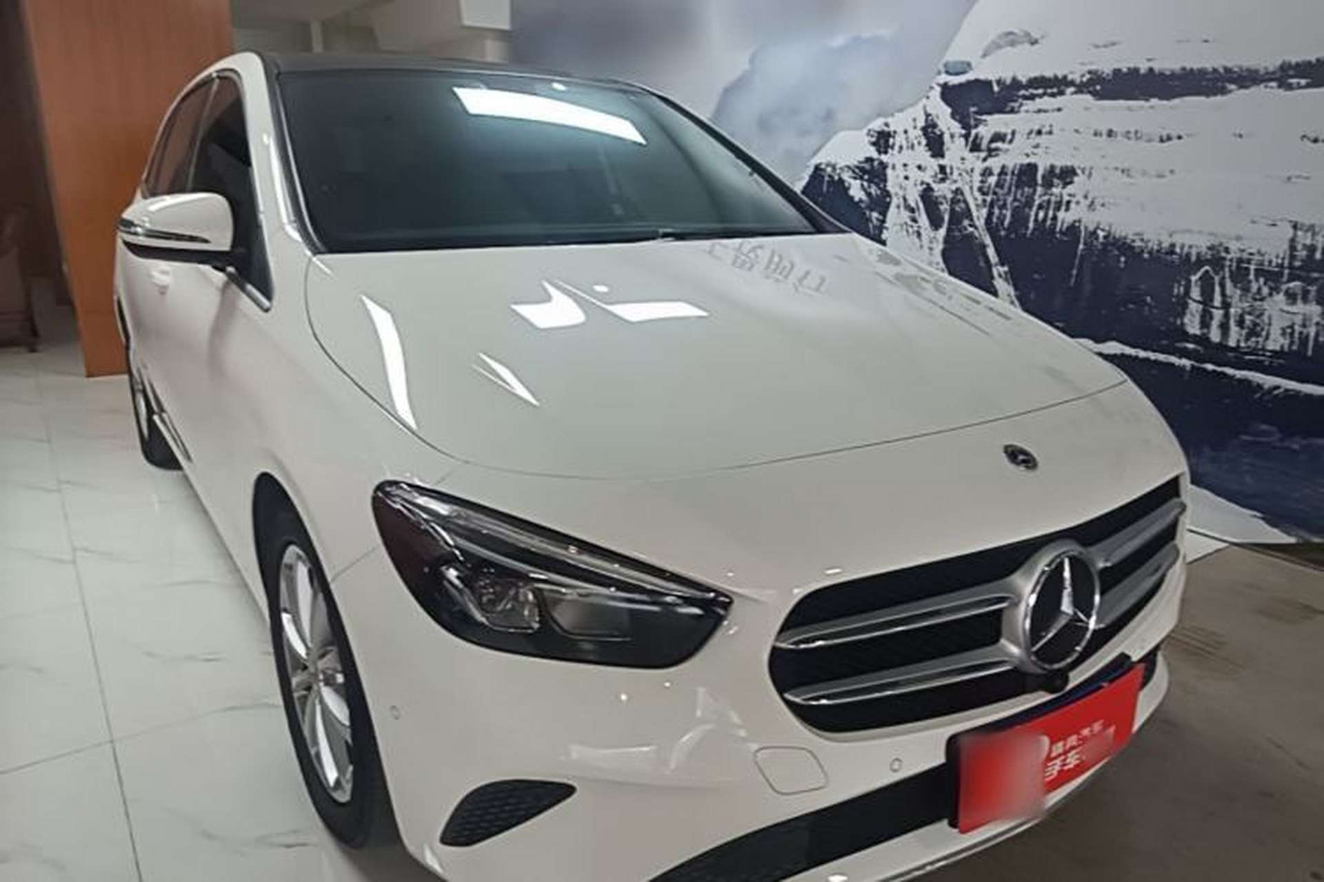 Used Mercedes-Benz B-Class 2021 B 200 Fashion Model Front Right 45 Deg