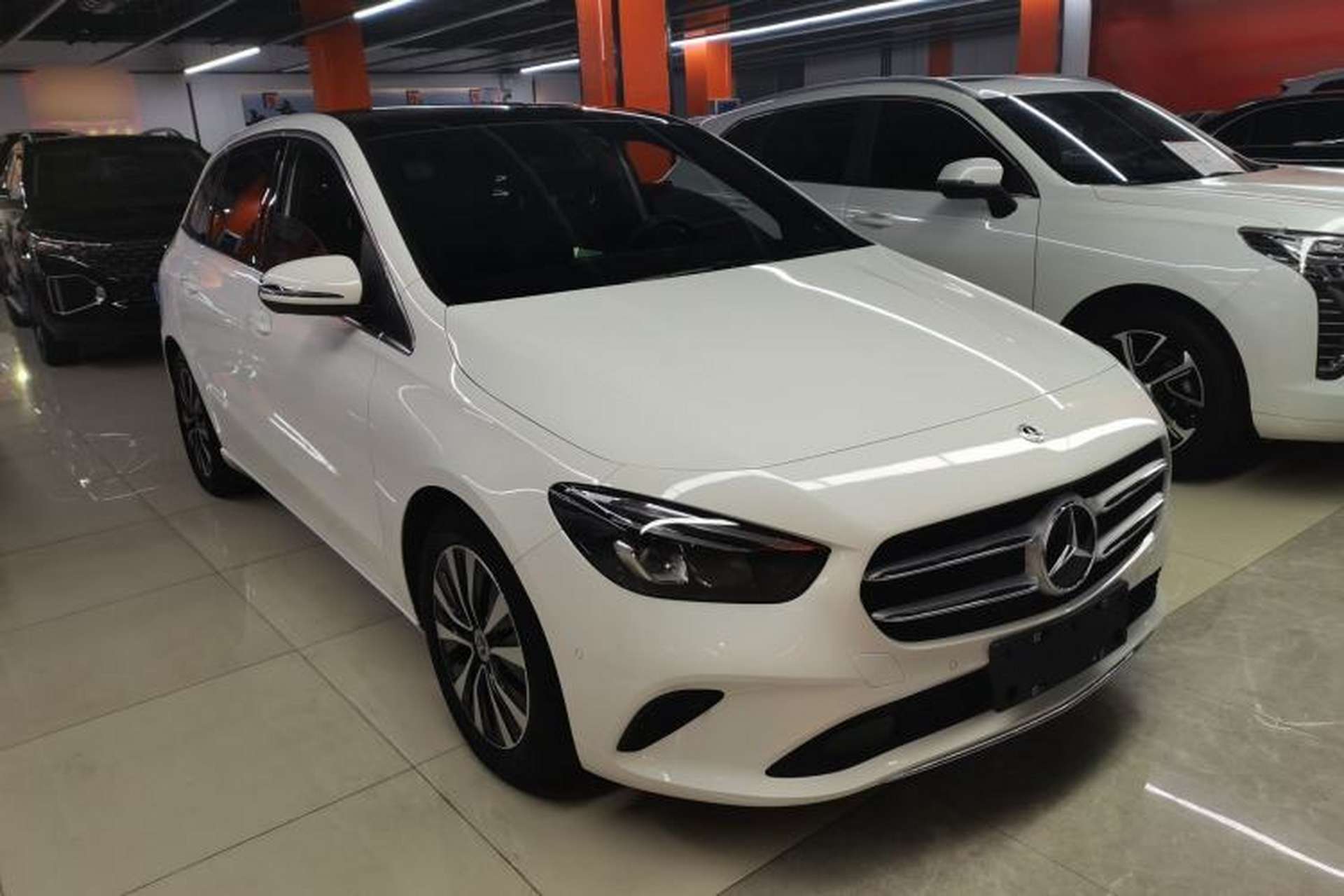 Used Mercedes-Benz B-Class 2021 B 200 Sport Edition Front Right 45 Deg