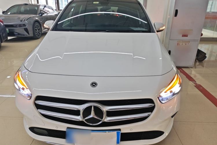 Used Mercedes-Benz B-Class 2021 B 200 Fashion Model Front