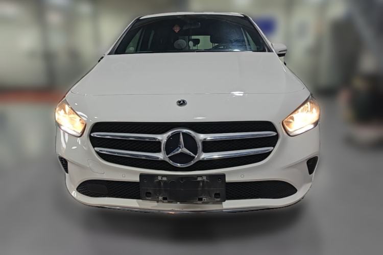 Used Mercedes-Benz B-Class 2021 B 180 Fashion Model Front