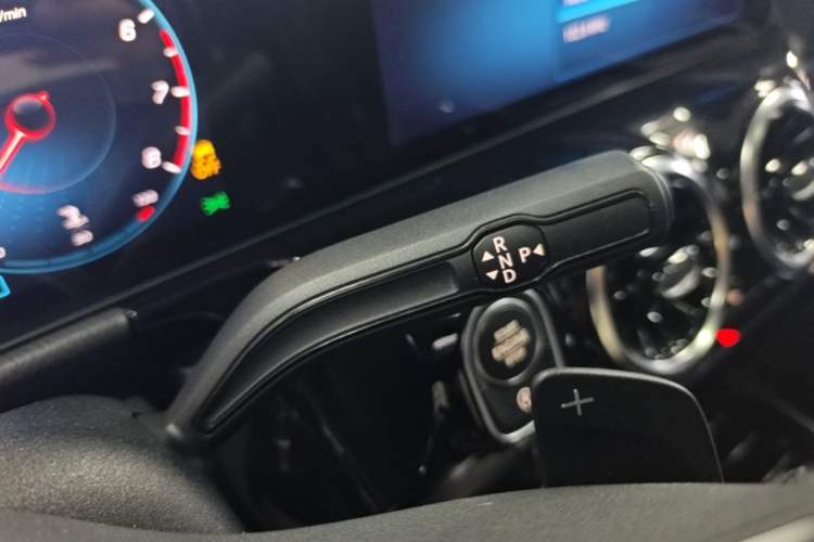 Used Mercedes-Benz B-Class 2021 B 200 Sport Edition Gear Lever