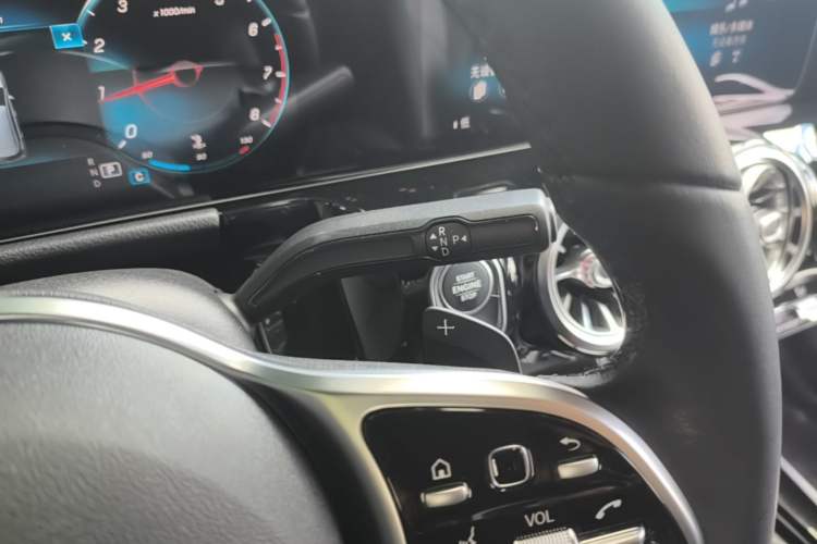 Used Mercedes-Benz B-Class 2021 B 200 Sport Edition Gear Lever