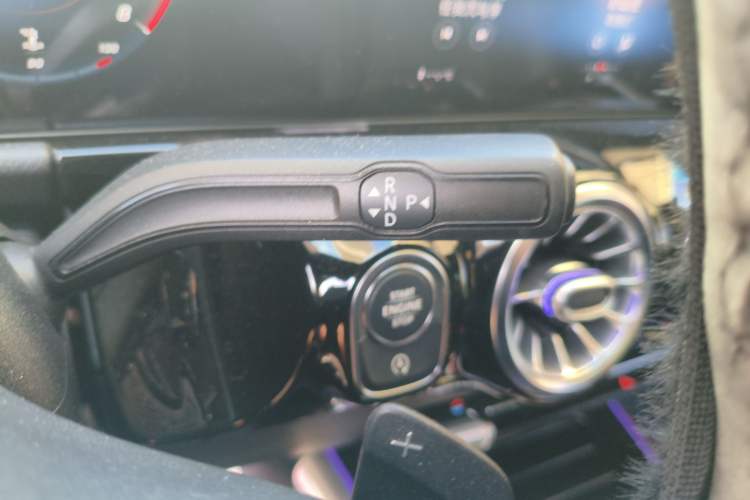 Used Mercedes-Benz B-Class 2021 B 200 Sport Edition Gear Lever
