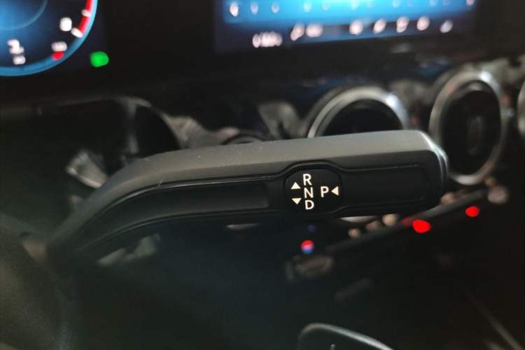 Used Mercedes-Benz B-Class 2021 B 180 Fashion Model Gear Lever