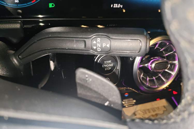 Used Mercedes-Benz B-Class 2021 B 200 Sport Edition Gear Lever