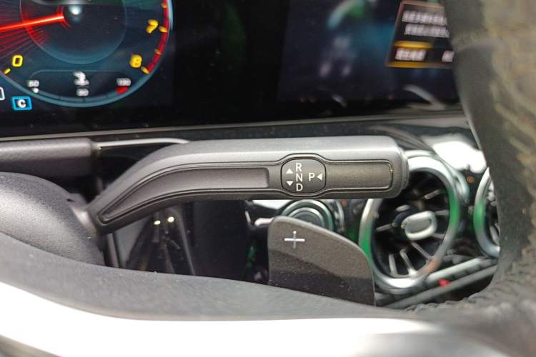 Used Mercedes-Benz B-Class 2021 B 200 Sport Edition Gear Lever
